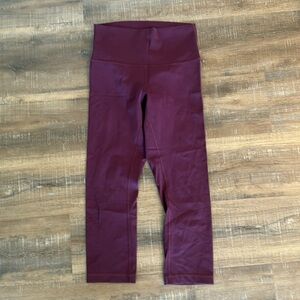 Lululemon crop legging size 6